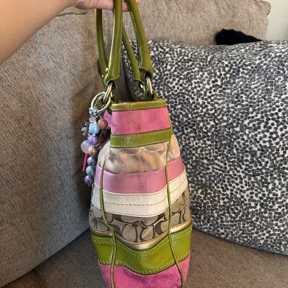 Coach Bleecker Patchwork Jacquard Leather Tote 14726 Rare Daisy Bag - Picture 6 of 13